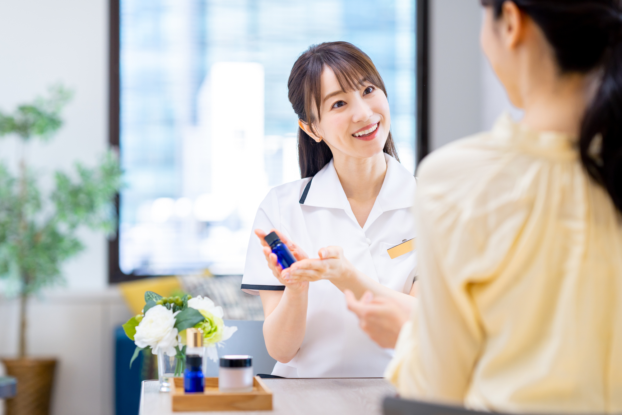 化粧品販売に求められる接客　～ 顧客の視点その１～